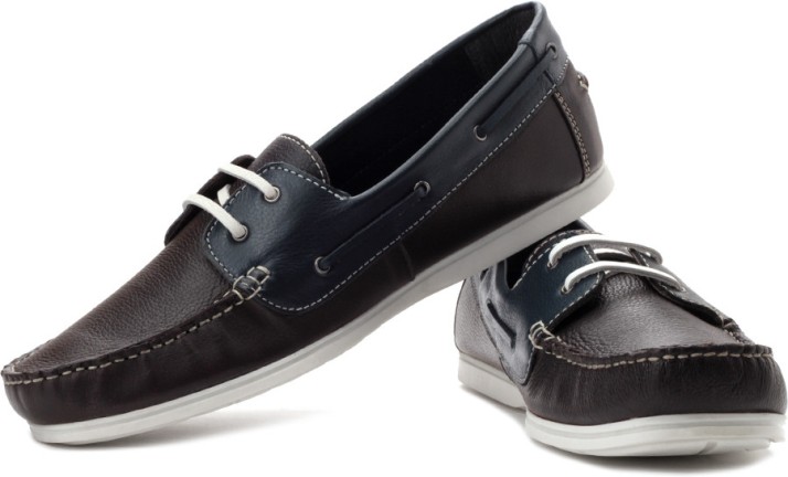 arrow boat shoes