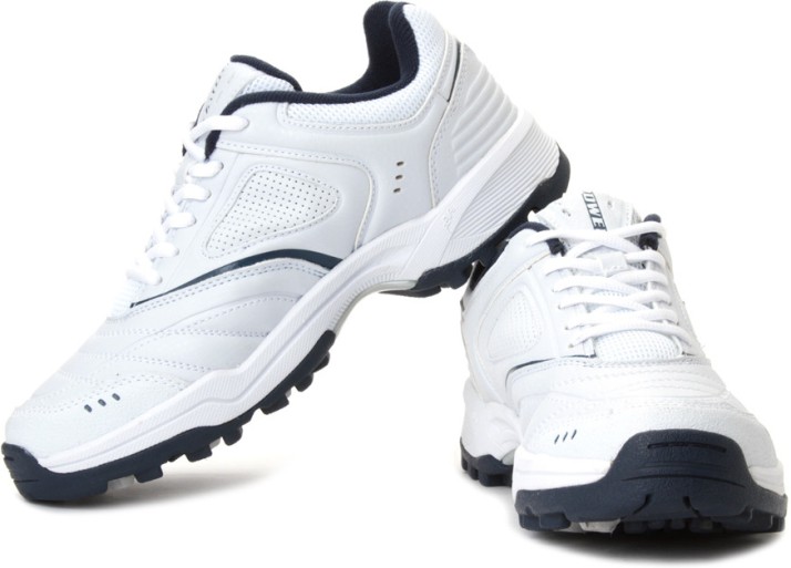 bata running shoes for mens