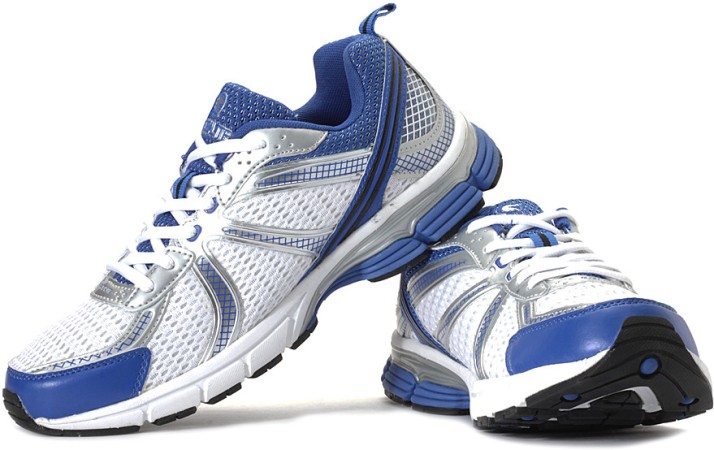 buy sports shoes online india