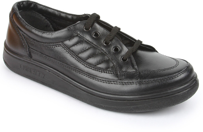 warrior shoes price