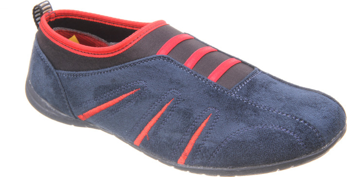 titas casual shoes