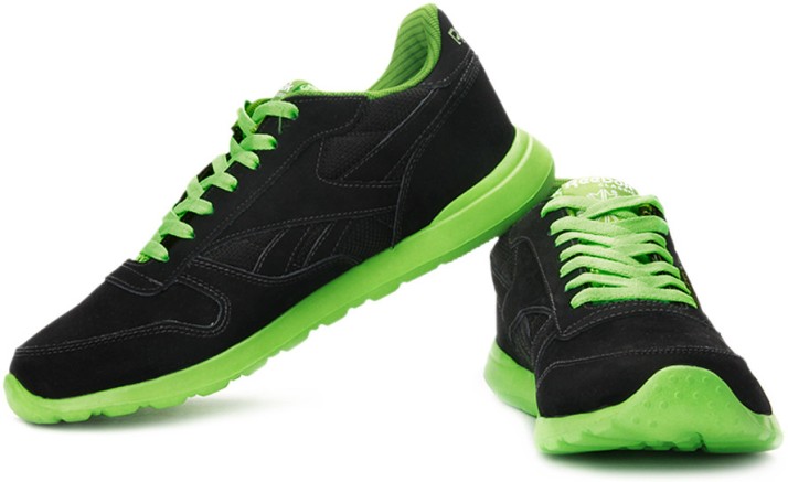 reebok leather sports shoes