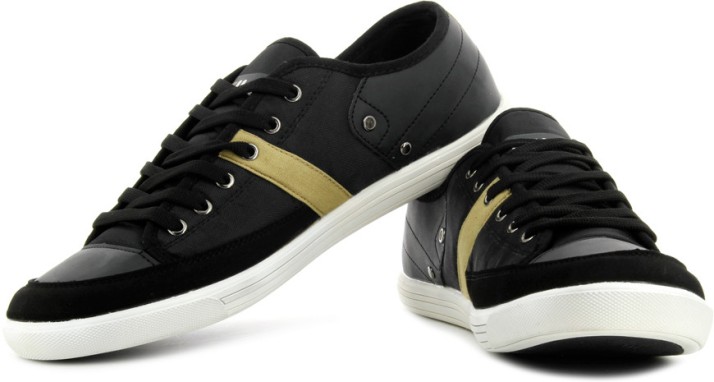 fila shoes black and gold
