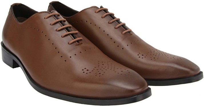 leather shoes brown colour