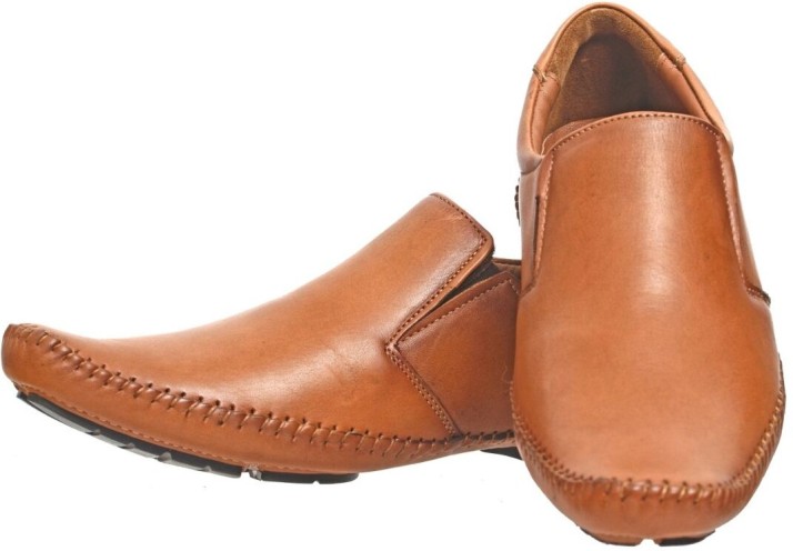 tan color casual shoes