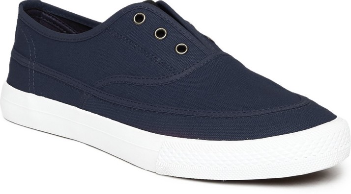 roadster navy blue shoes
