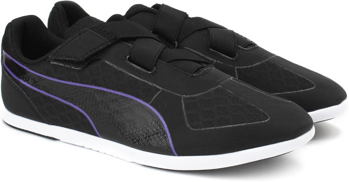 womens black puma sneakers