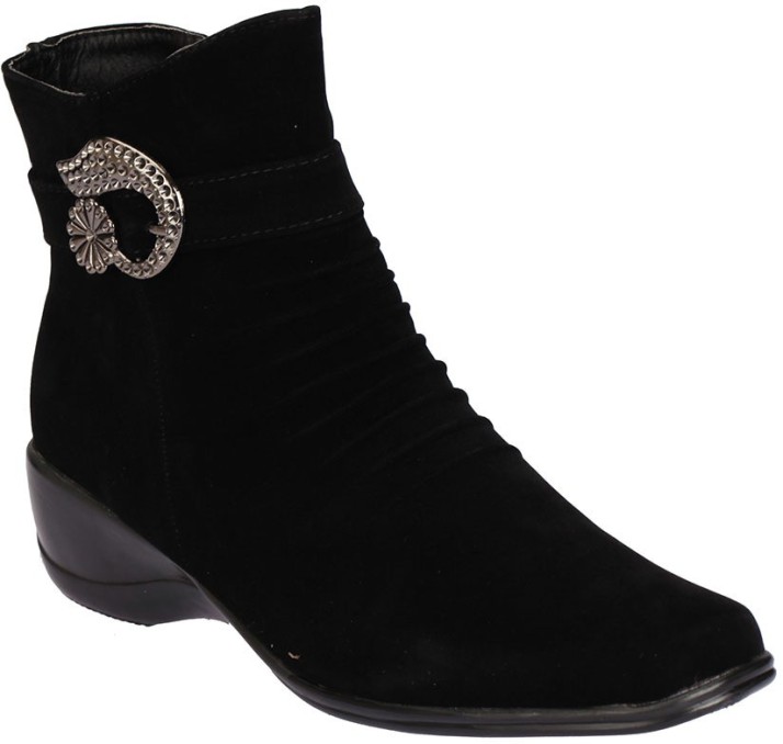 flipkart boots for womens