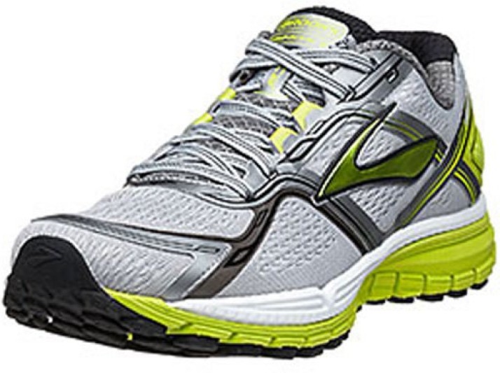 brooks shoes online india