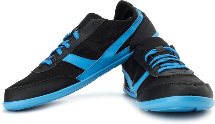 newfeel shoes flipkart