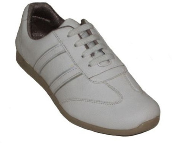 rainy shoes flipkart