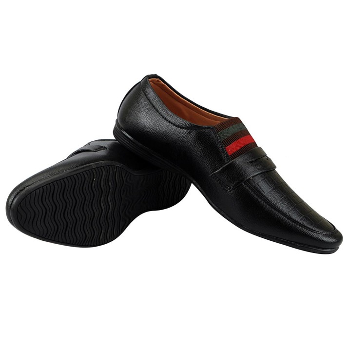 mocas loafers