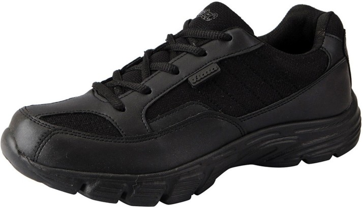 black sports shoe