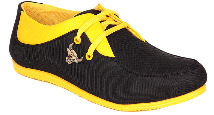 mens black and yellow sneakers