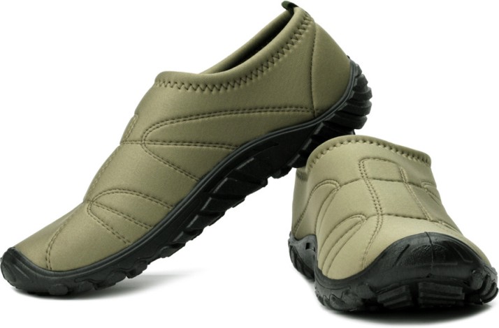 gliders shoes flipkart