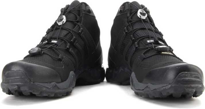 Verdampen niettemin Duidelijk maken ADIDAS TERREX FAST R MID GTX Men Hiking & Trekking Shoes For Men - Buy  Black Color ADIDAS TERREX FAST R MID GTX Men Hiking & Trekking Shoes For  Men Online at