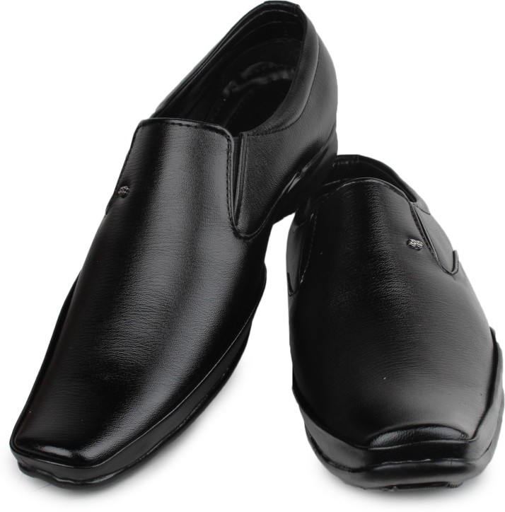 Shoetopia Slip On Shoes For Men - Buy 