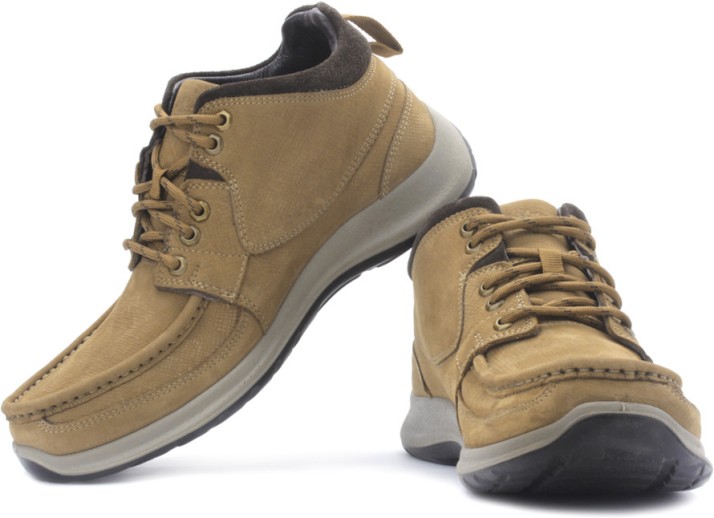 woodland boots flipkart