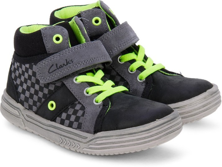 clarks shoes flipkart