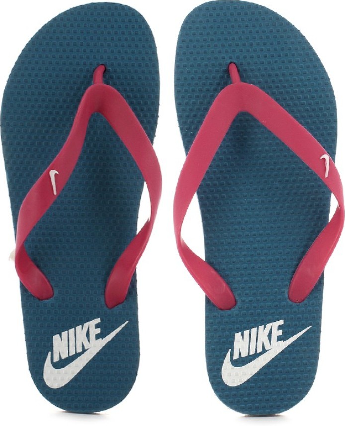 womens grey nike flip flops