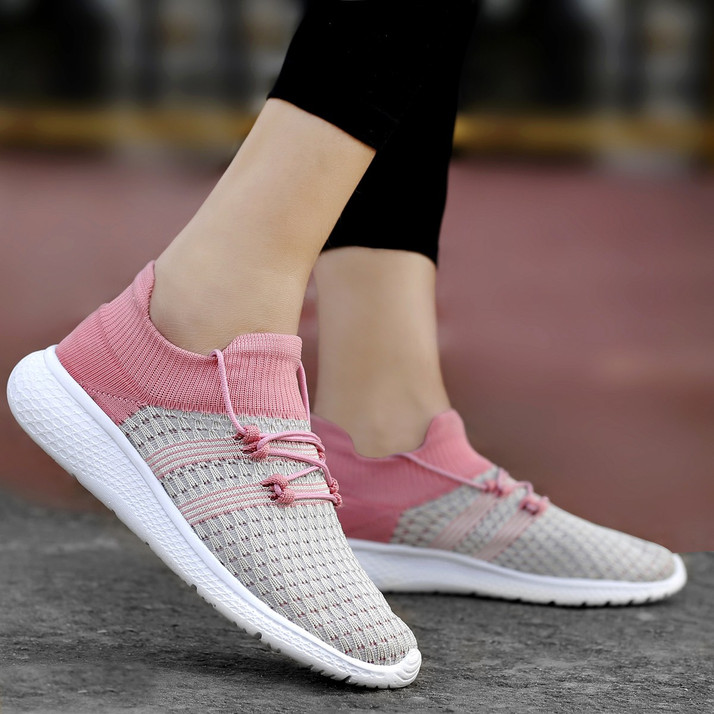 breathable walking shoes