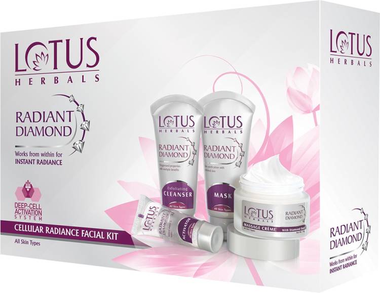 LOTUS HERBALS Radiant Diamond Facial Kit for instant radiance with Diamond dust & Cinnamon, 4 easy steps Price in India