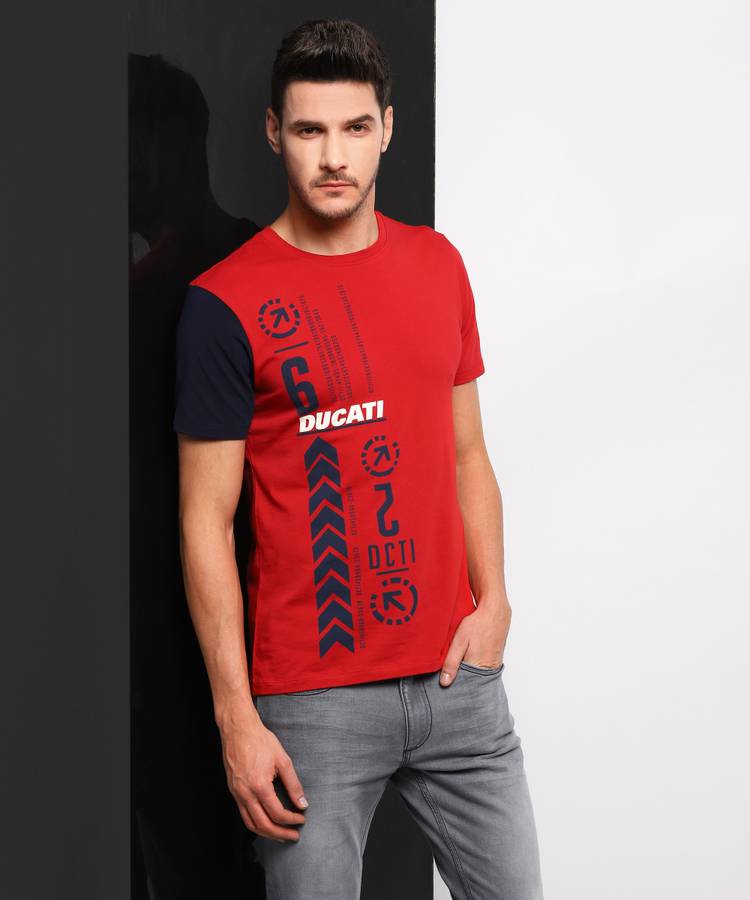 Graphic Print Men Round or Crew Red T-Shirt