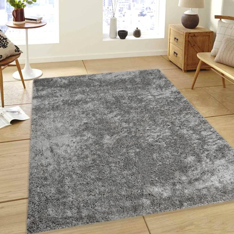 Saral Home Silver Polyester Carpet