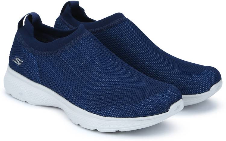 GO WALK 4-INTEND Walking Shoes For Men