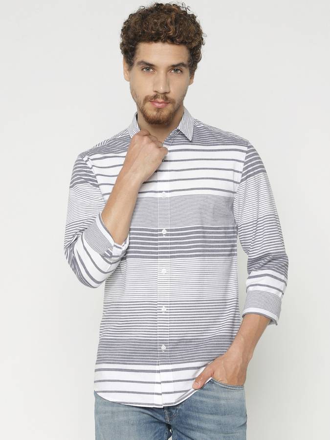 Men Striped Casual Button Down Shirt