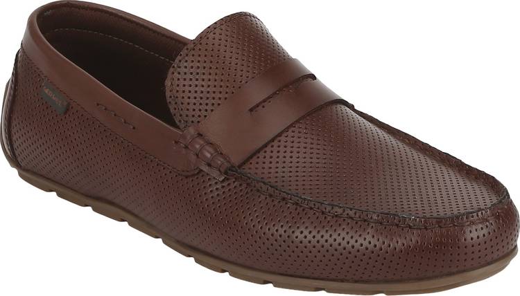 Best Rates Training Shoes Loafers For Men