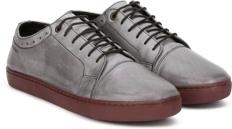 Oiva Sneakers For Men