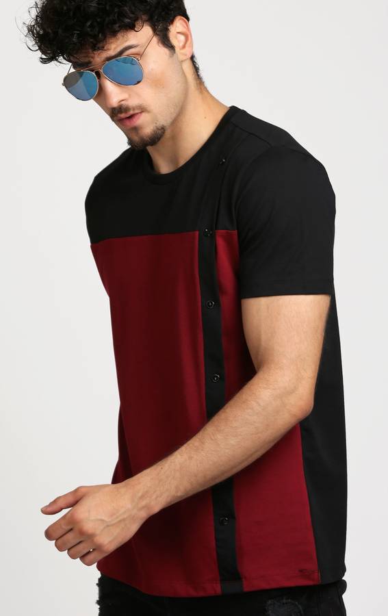 Self Design Men Round Neck Maroon, Black T-Shirt