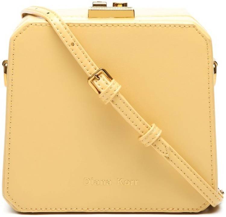 Beige Women Messenger Bag