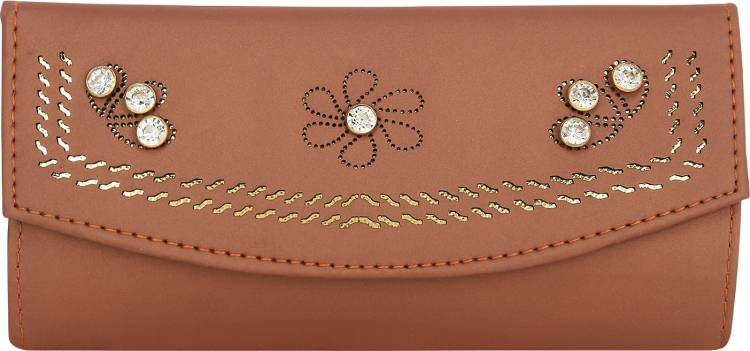 Formal Tan  Clutch