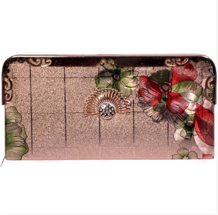 Casual, Formal, Sports Multicolor  Clutch