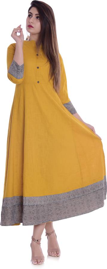 Women Solid Cotton Blend Flared Kurta