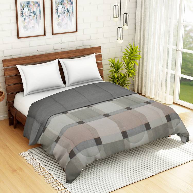 Welhome Geometric Queen Quilt