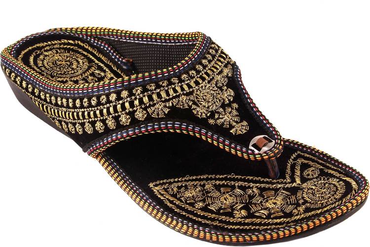 Women Black, Gold Wedges Sandal