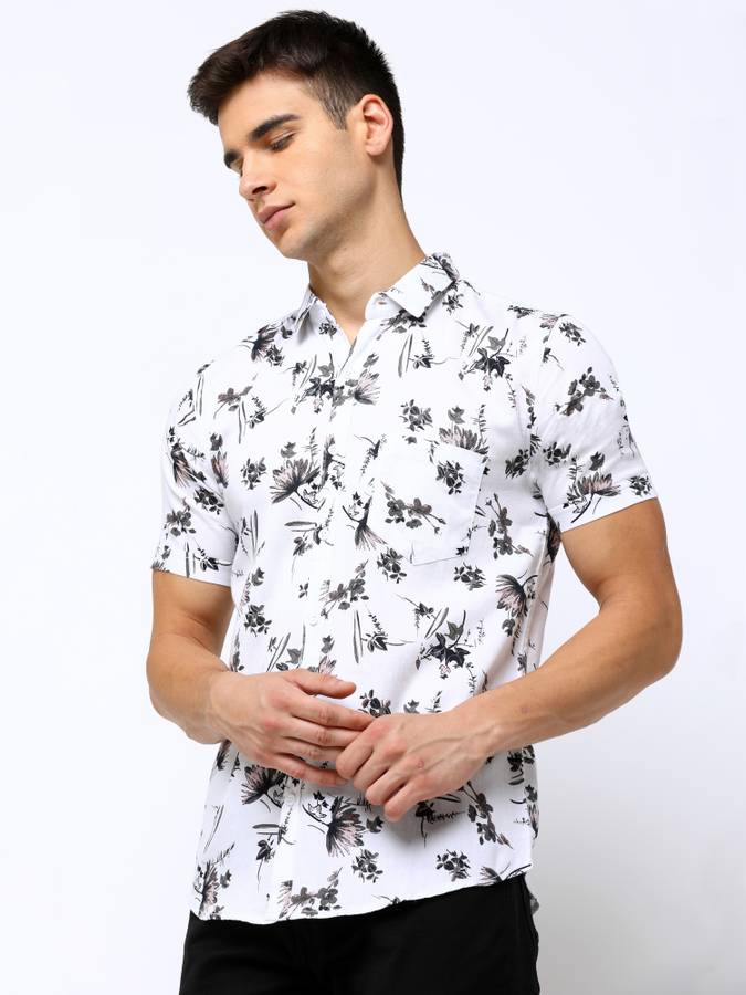 Men Slim Fit Printed Cut Away Collar Casual Shirt