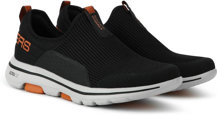 Go Walk 5 - Downdraft Walking Shoes For Men