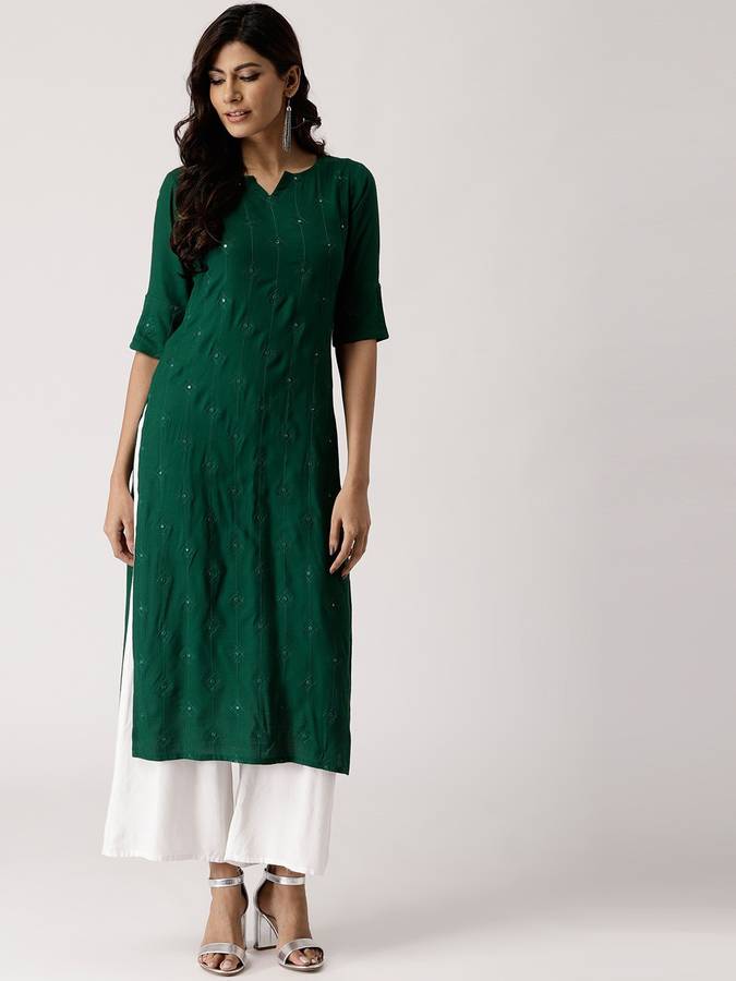 Women Embellished Cotton Rayon Blend Straight Kurta