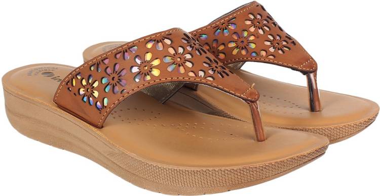 Women Tan Flats Sandal Price in India