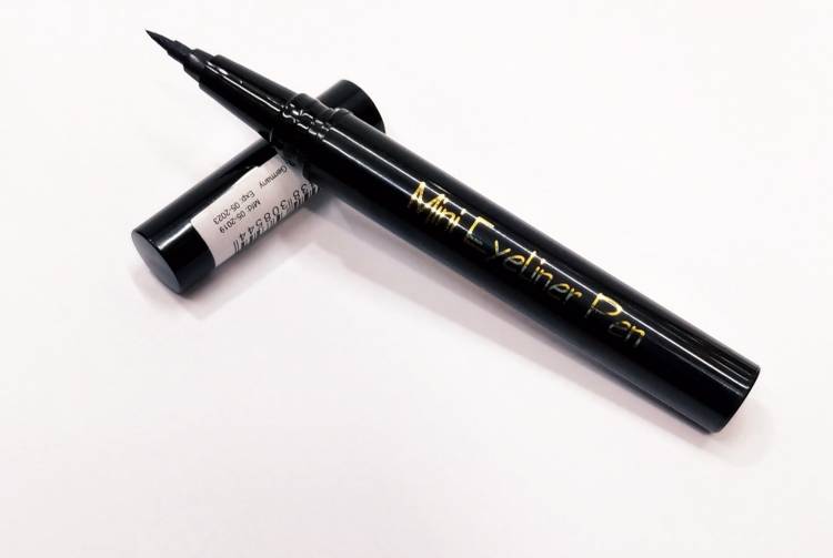 LOWPRICE professional mini pen eye liner 1.2 ml Price in India