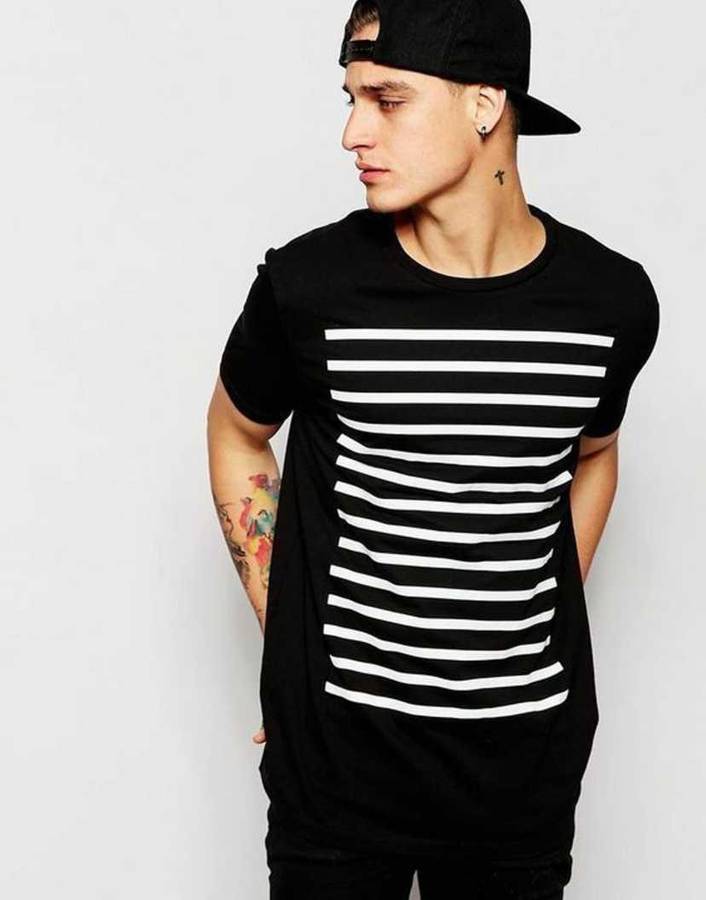 Printed, Striped Men Round Neck Black T-Shirt