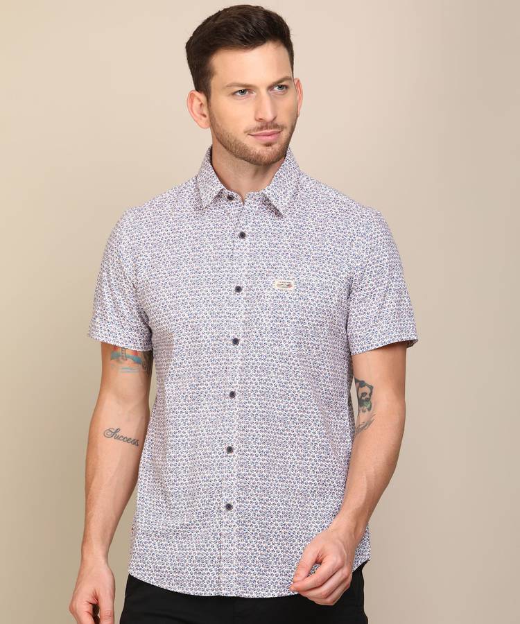 Men Slim Fit Printed Button Down Collar Casual Shirt