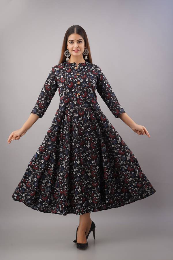 Women Floral Print Cambric Flared Kurta