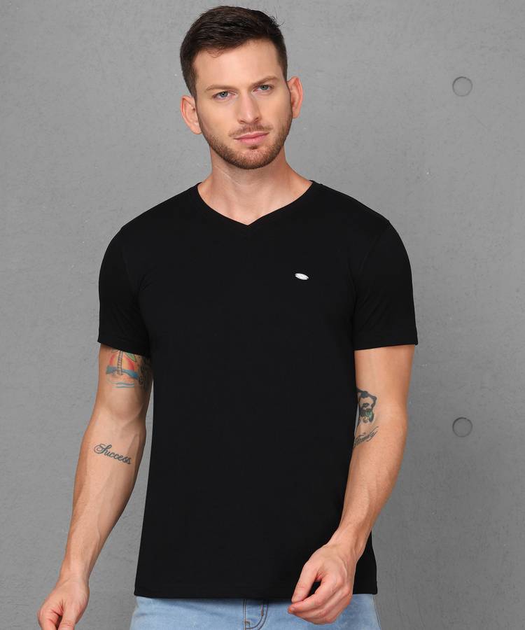 Solid Men V Neck Black T-Shirt