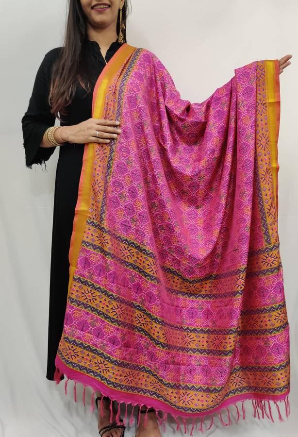 Art Silk Printed Pink Women Dupatta