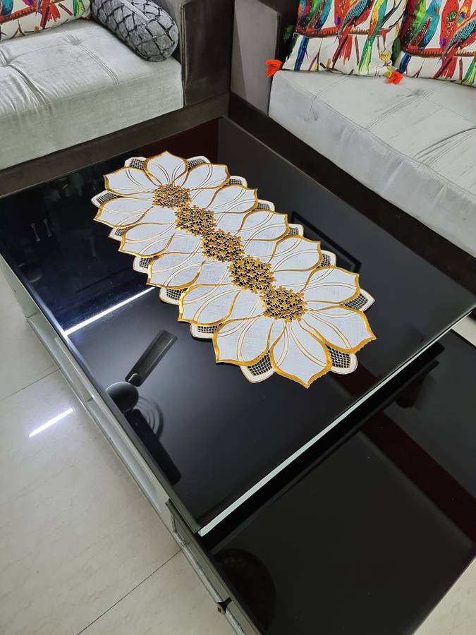 DELHI PVC CORP Gold 40 cm Table Runner